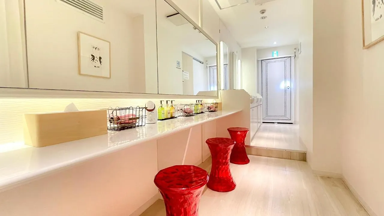 Spa&Capsule Hotel Grandpark Inn Kitasenju Tōkyō 0*,